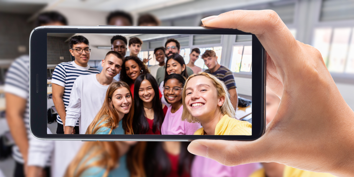 Droit à l&rsquo;image en association : les bonnes pratiques à adopter